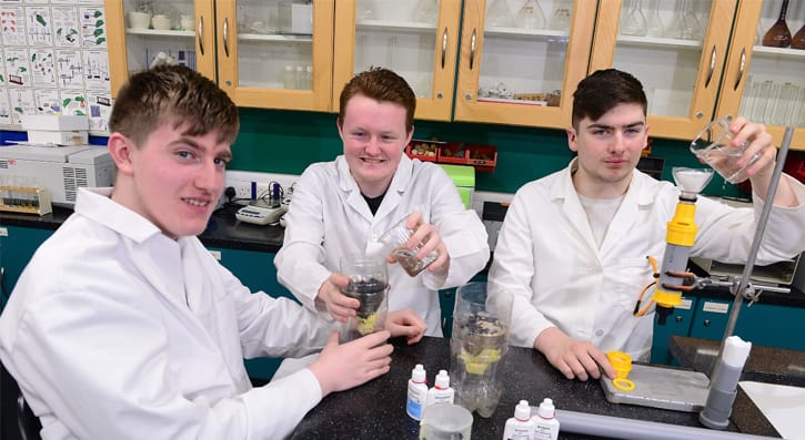 cience students at South Eastern Regional College are getting set to welcome budding young scientists to their Bangor, Downpatrick and Lisburn Campuses as part of NI Science Festival. 